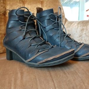 Trippen Germany Fine Quality Leather Heel